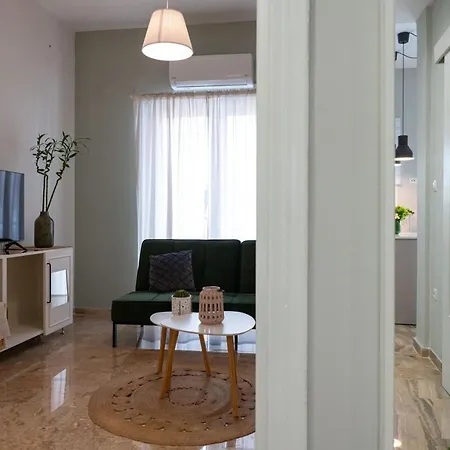 דירות קלמאטה Anesis With A Yard מראה חיצוני תמונה